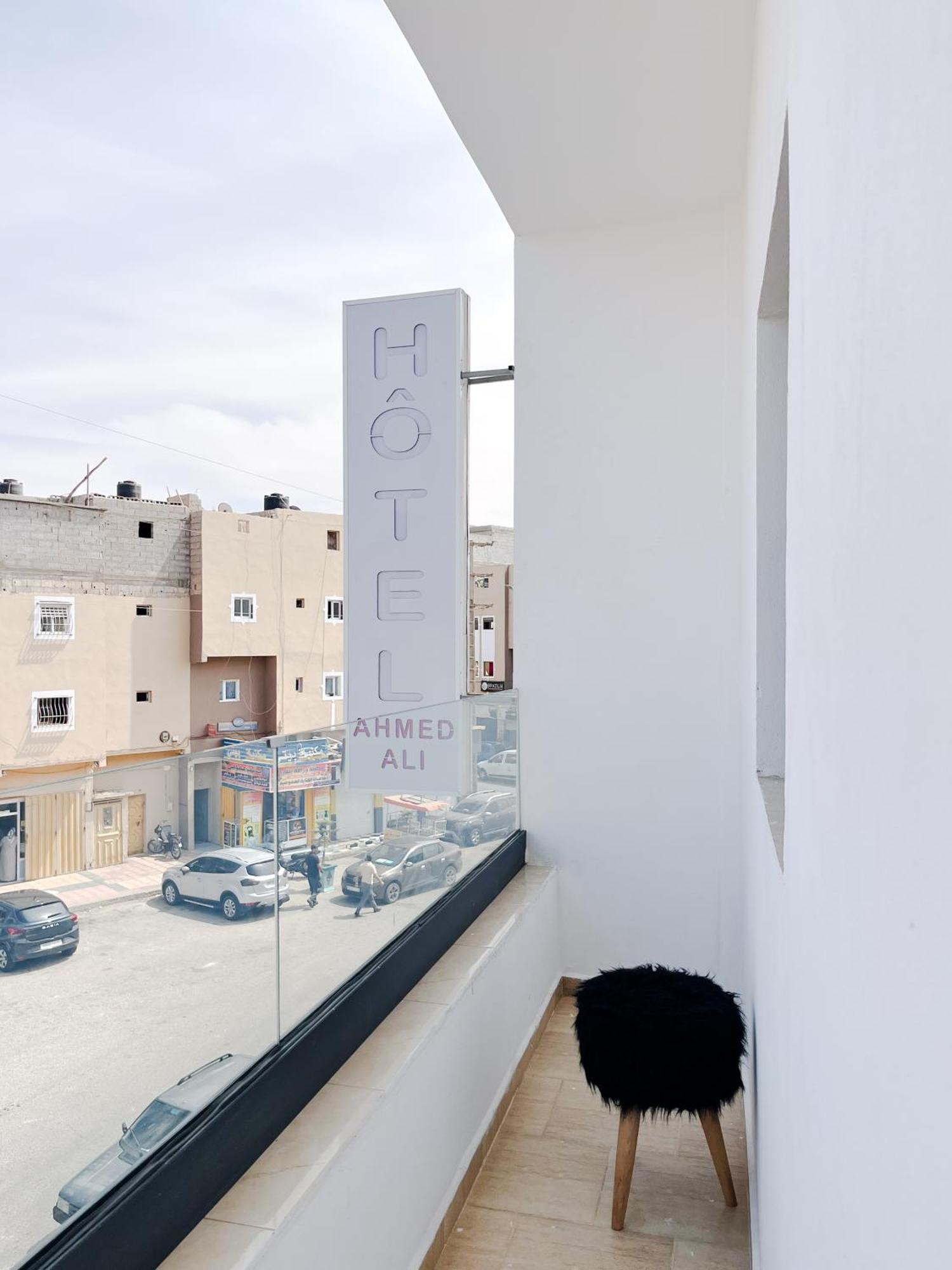 Hotel Ahmed Ali Дахла Екстер'єр фото